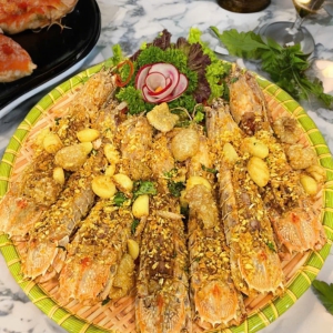 Tôm tích cháy tỏi